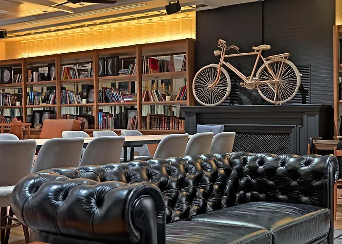 Hotel H10 Metropolitan 4* Sup 4*