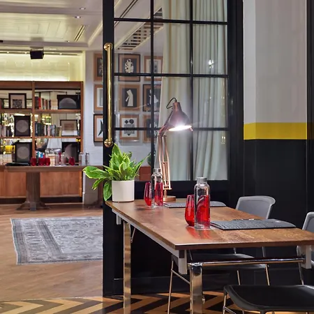 Hotel H10 Metropolitan 4* Sup