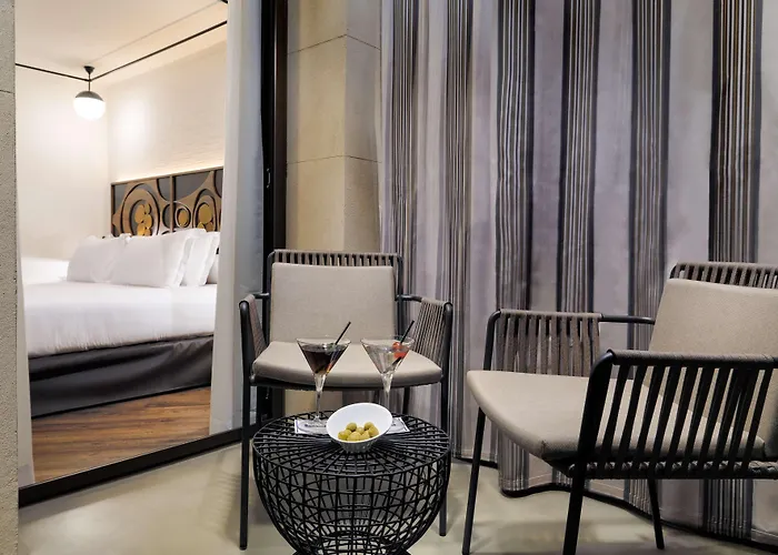 H10 Metropolitan 4* Sup 4*